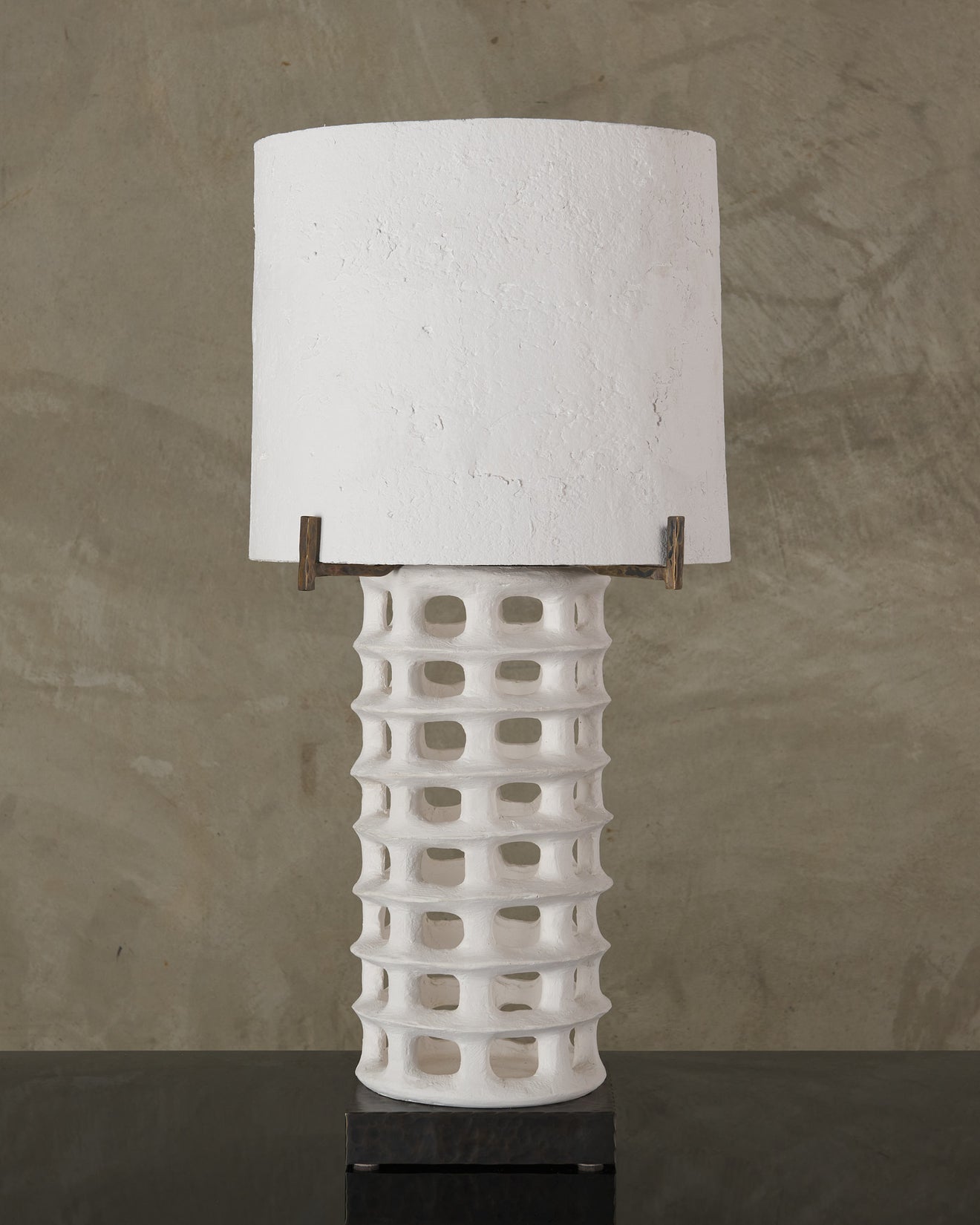 BCW Webbed Table Lamp